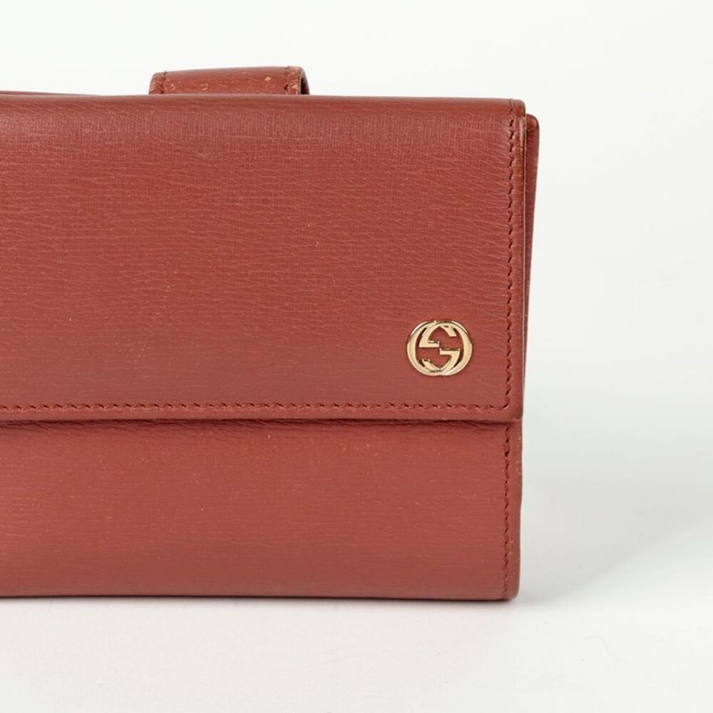 Interlocking Flap Medium Wallet - Picture 3 of 10